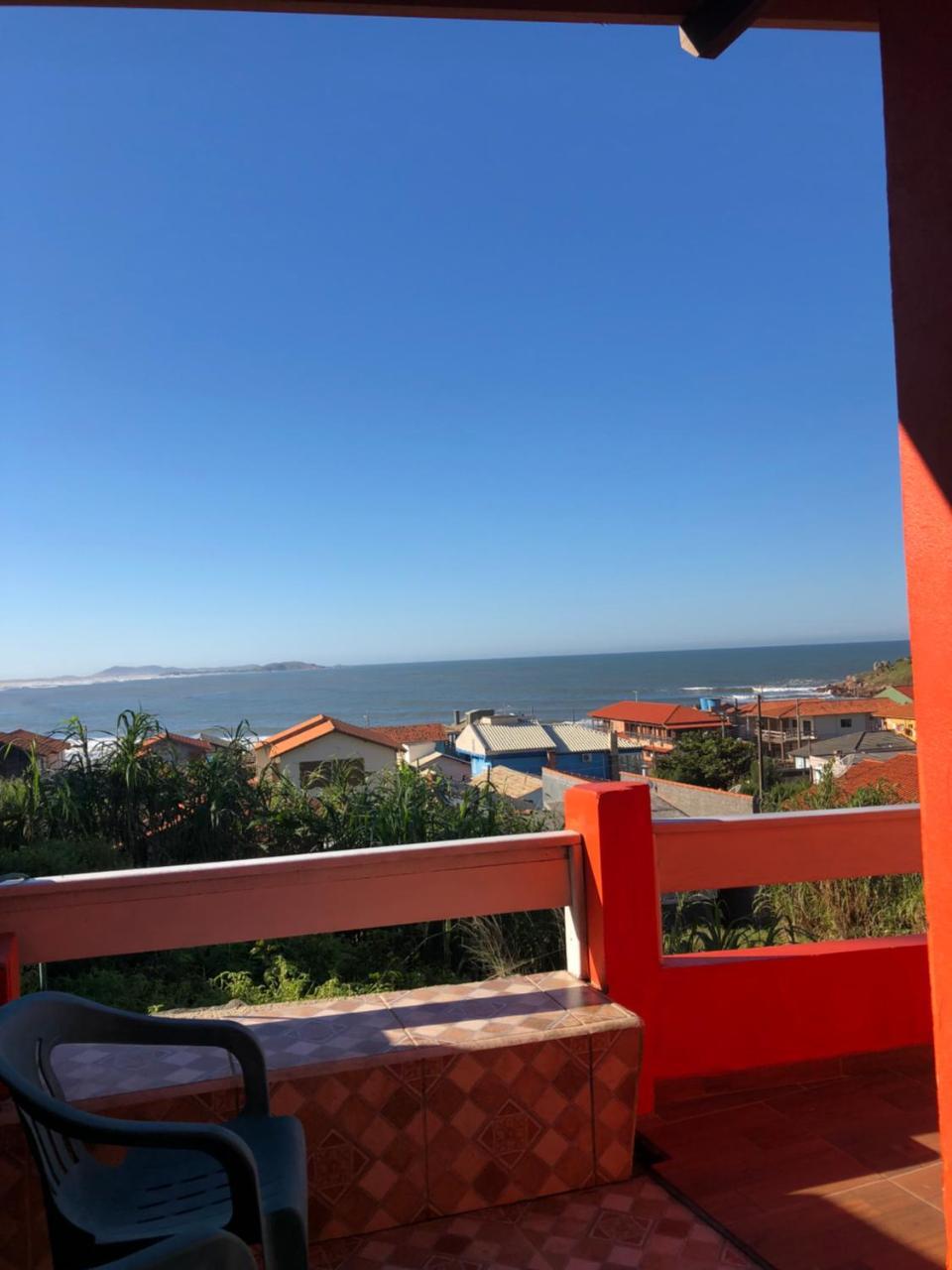 Отель Pousada Vista Ao Farol Фарол-де-Санта-Марта Экстерьер фото